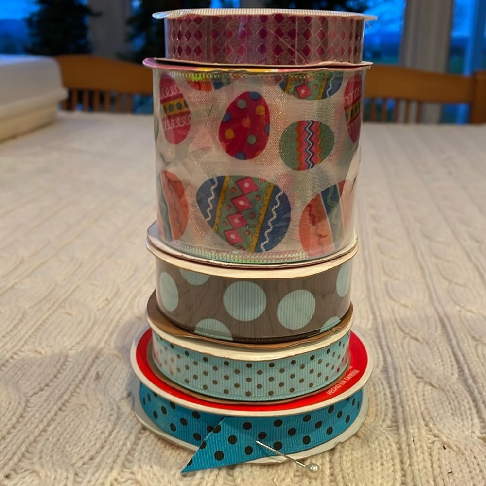 NWOT 4 spools decorative ribbon & 1 partially used. 13+ yards. Polka dot/Shimmer